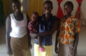 우간다  | 2021년 8월 9일 — 기독교 신앙 때문에 가족에게 버림받은 모녀