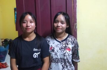 老挝 | 2023年10月6日 — 基督徒青少年反抗家庭迫害