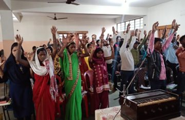 INDIA | APR. 08, 2024 — Pastor, Son Brutally Beaten for Christian Worship